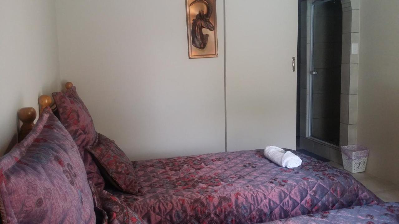 Chariots Guest House Polokwane Exterior foto